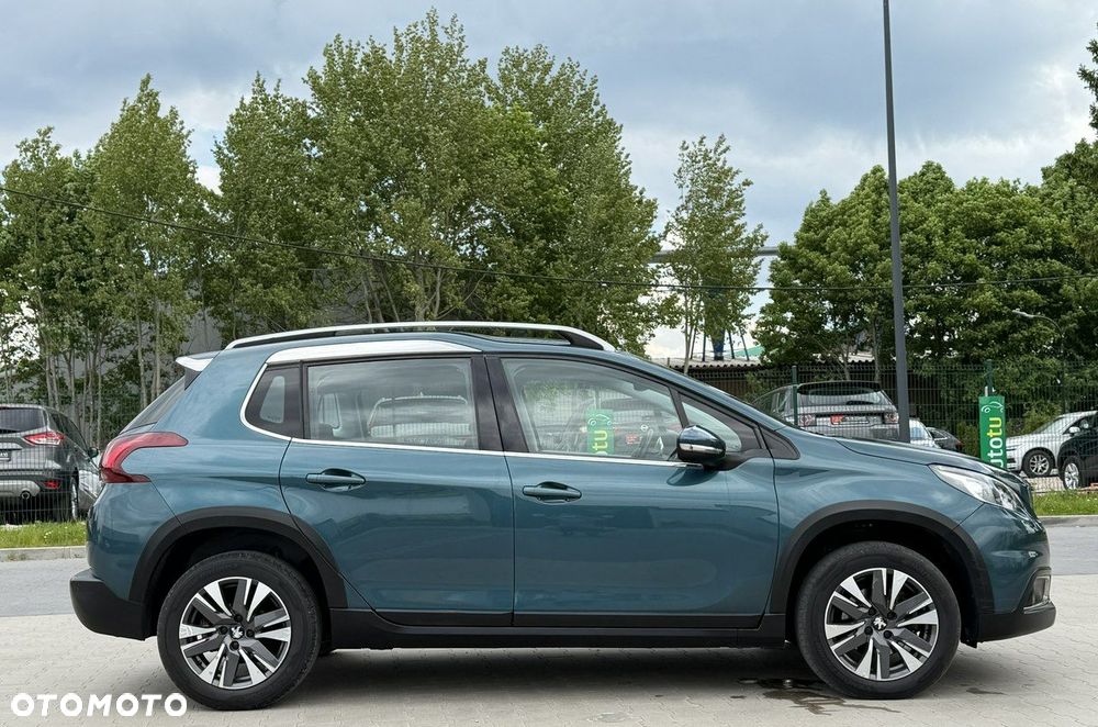 Peugeot 2008 PureTech 110 Stop&Start EAT6 Allure - 13