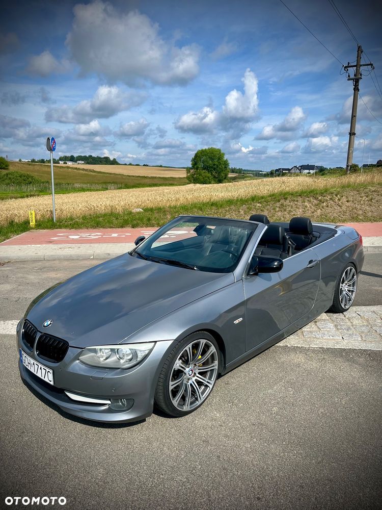 BMW Seria 3 325d - 20