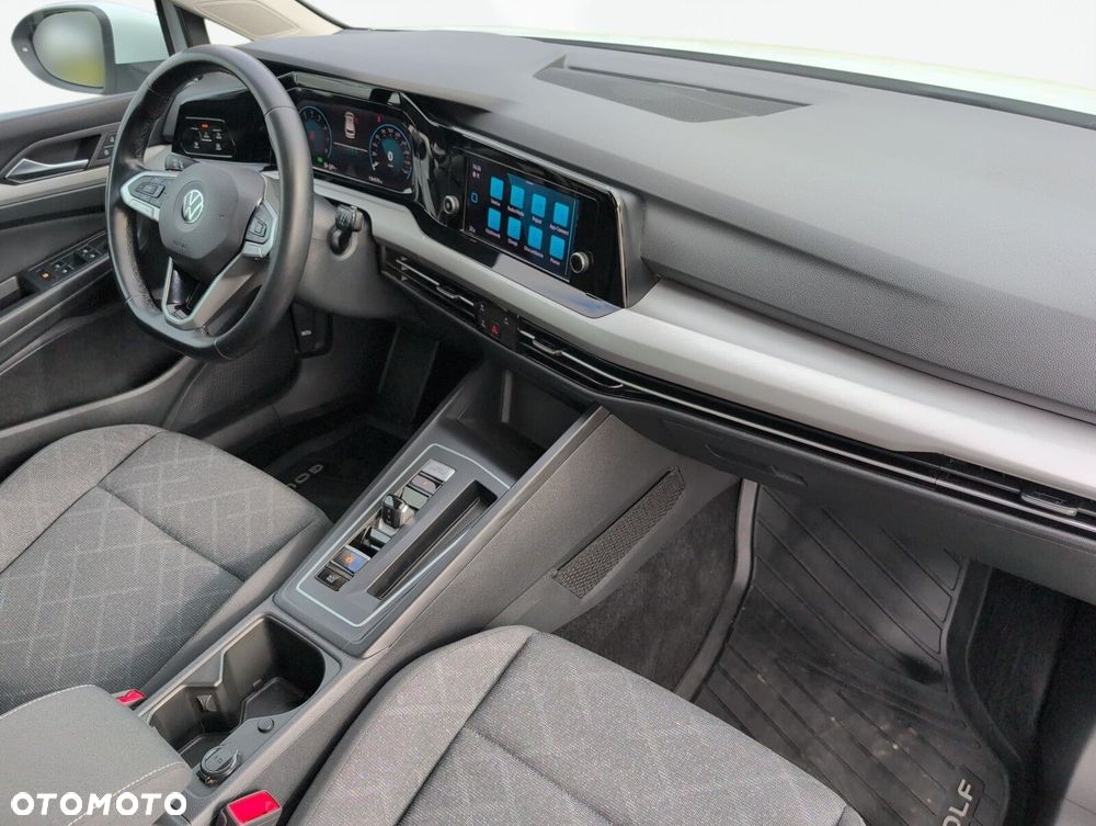 Volkswagen Golf Variant 1.0 eTSI Life DSG - 16