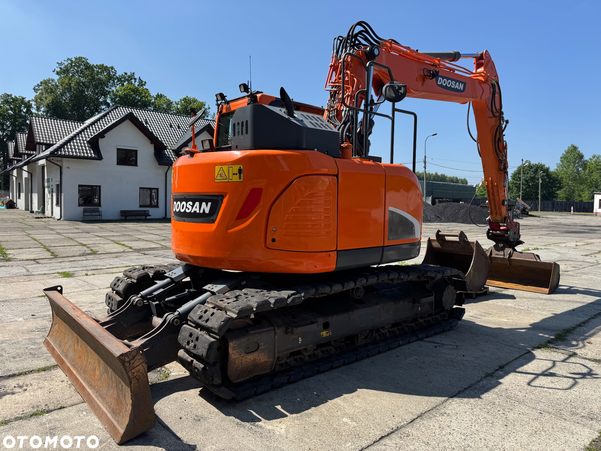 Doosan Koparka Gąsienicowa DX140 LCR-5 - 4