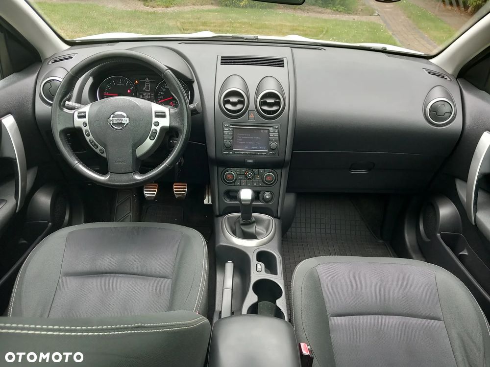 Nissan Qashqai - 16
