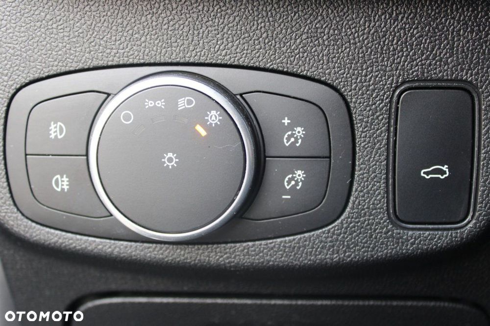 Ford Focus - 31