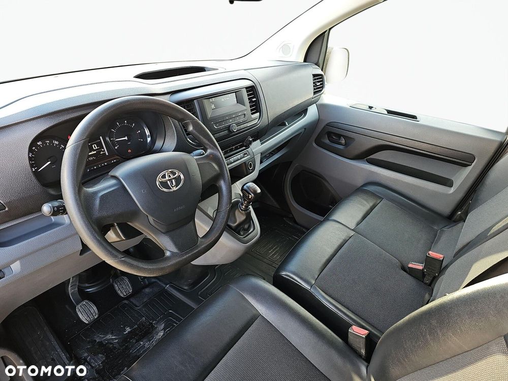 Toyota ProAce - 24