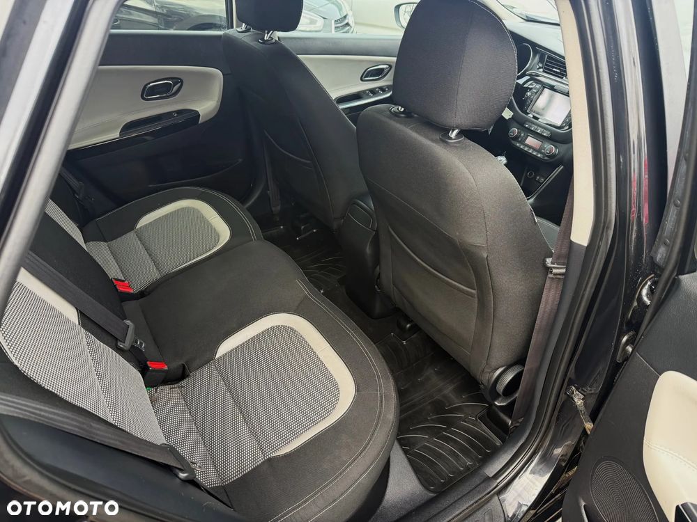 Kia Ceed 1.6 CRDi 136 ISG Platinum Edition - 11