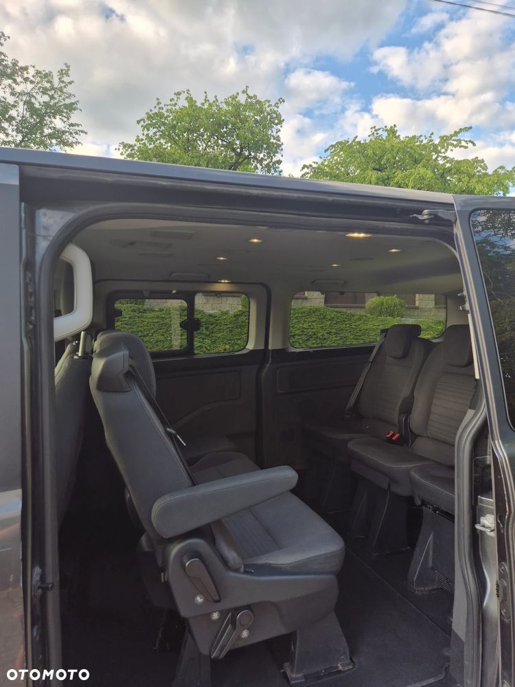 Ford Tourneo Custom - 5