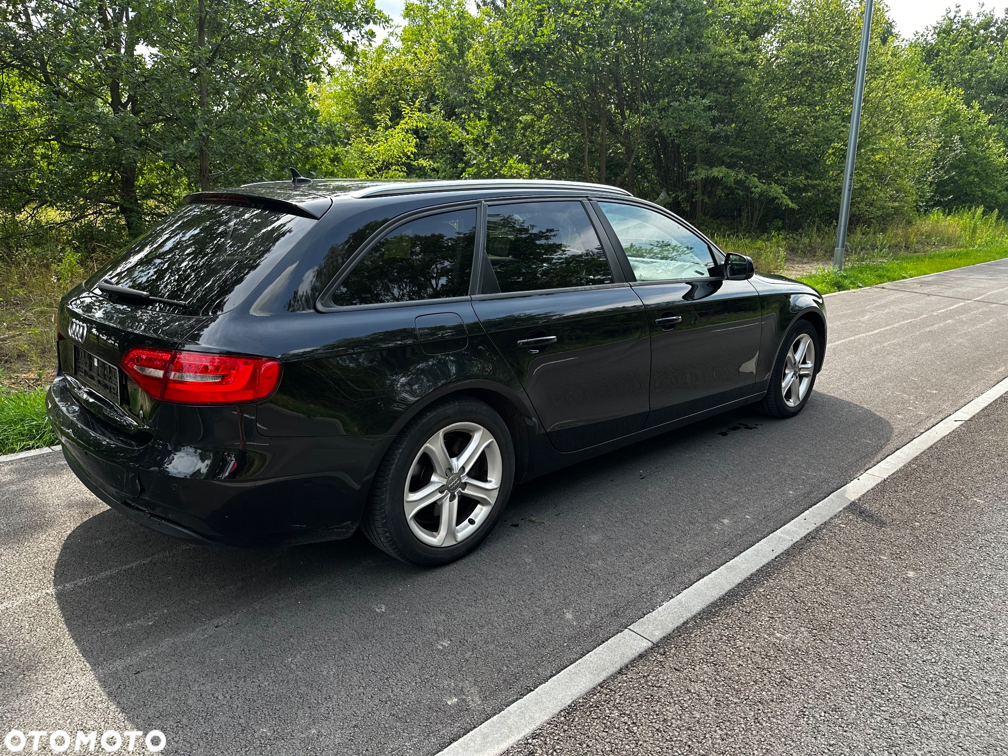 Audi A4 Avant - 4