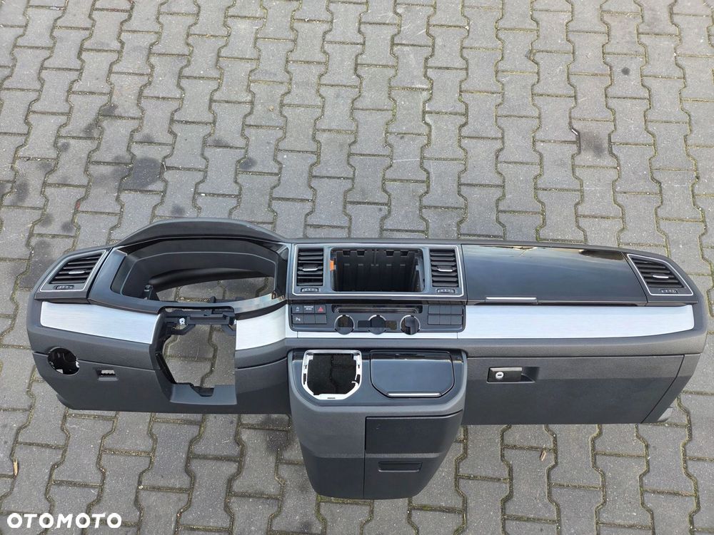 VW T6 MULTIVAN HIGHLINE konsola deska kokpit - 1