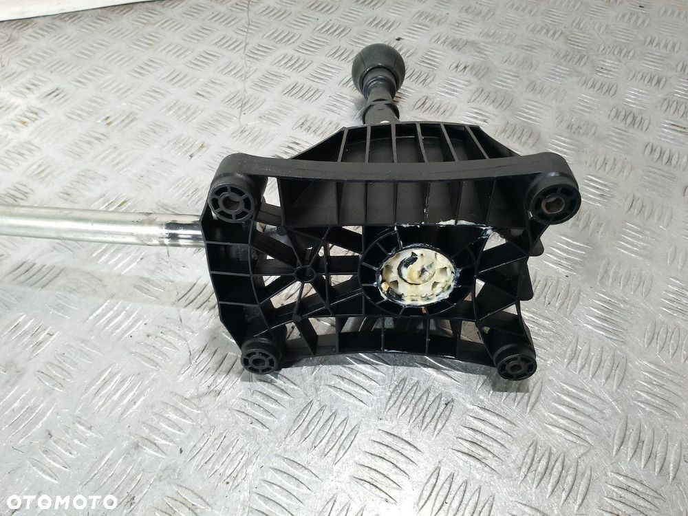 LEWAREK ZMIANY BIEGÓW OPEL CORSA C 1.0 B - 3