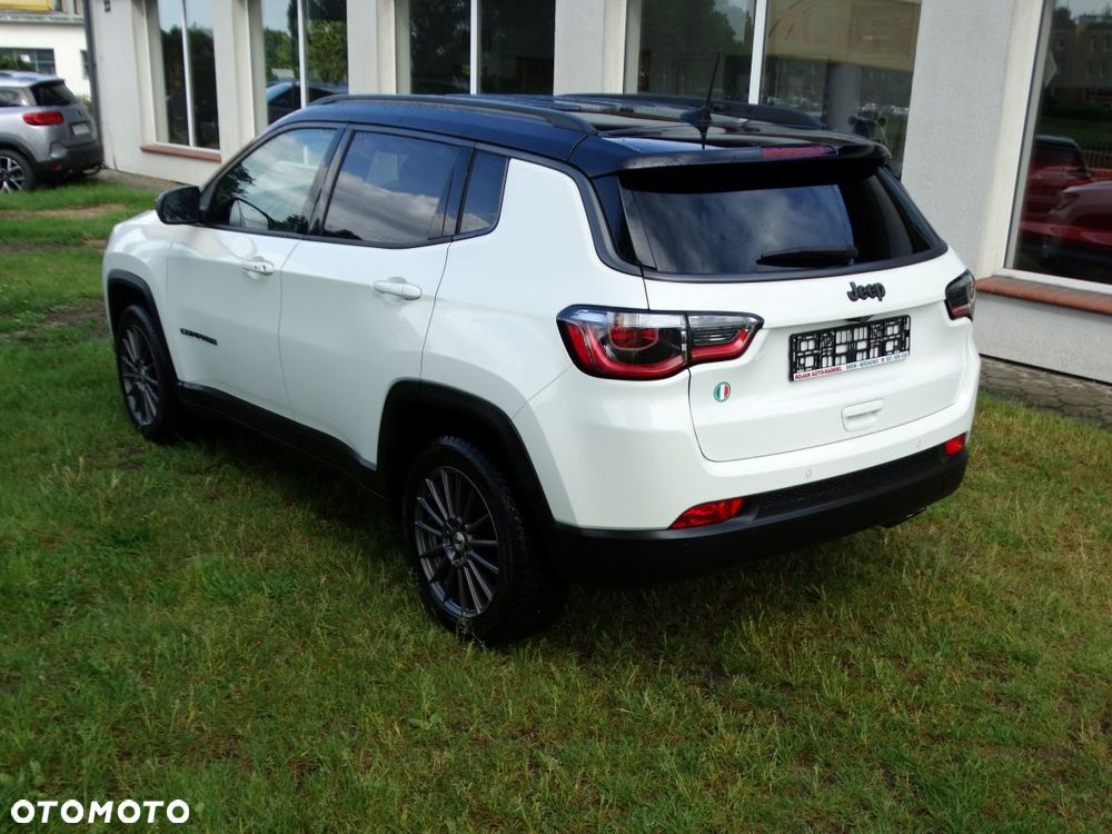 Jeep Compass - 9