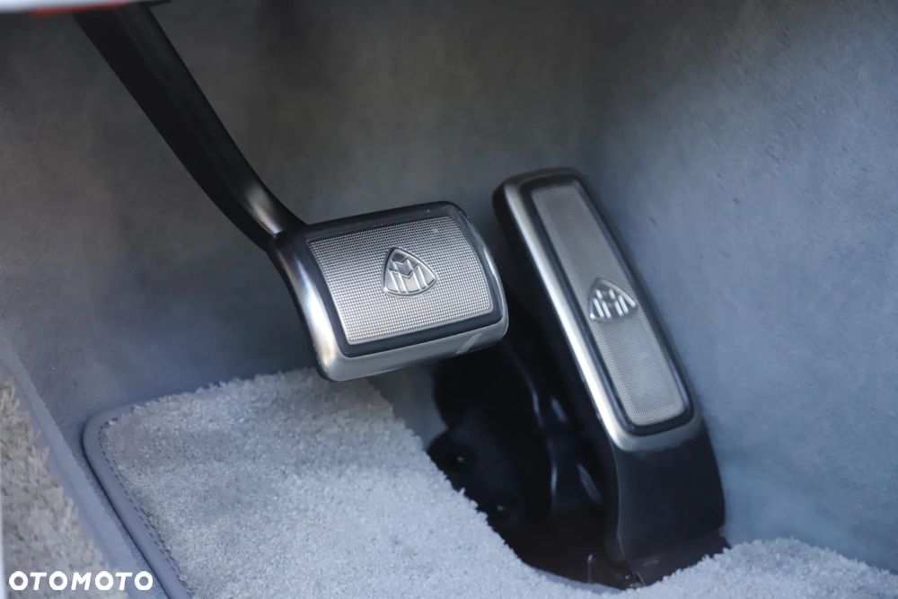 Mercedes-Benz GLS Maybach 600 4-Matic - 19