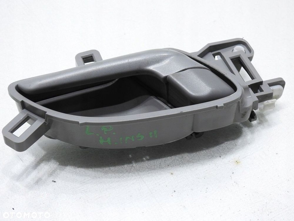 KLAMKA DRZWI LEWY PRZÓD HONDA INSIGHT II - 2