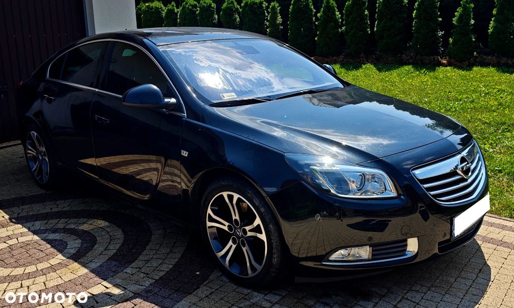 Opel Insignia 2.0 T Cosmo - 2