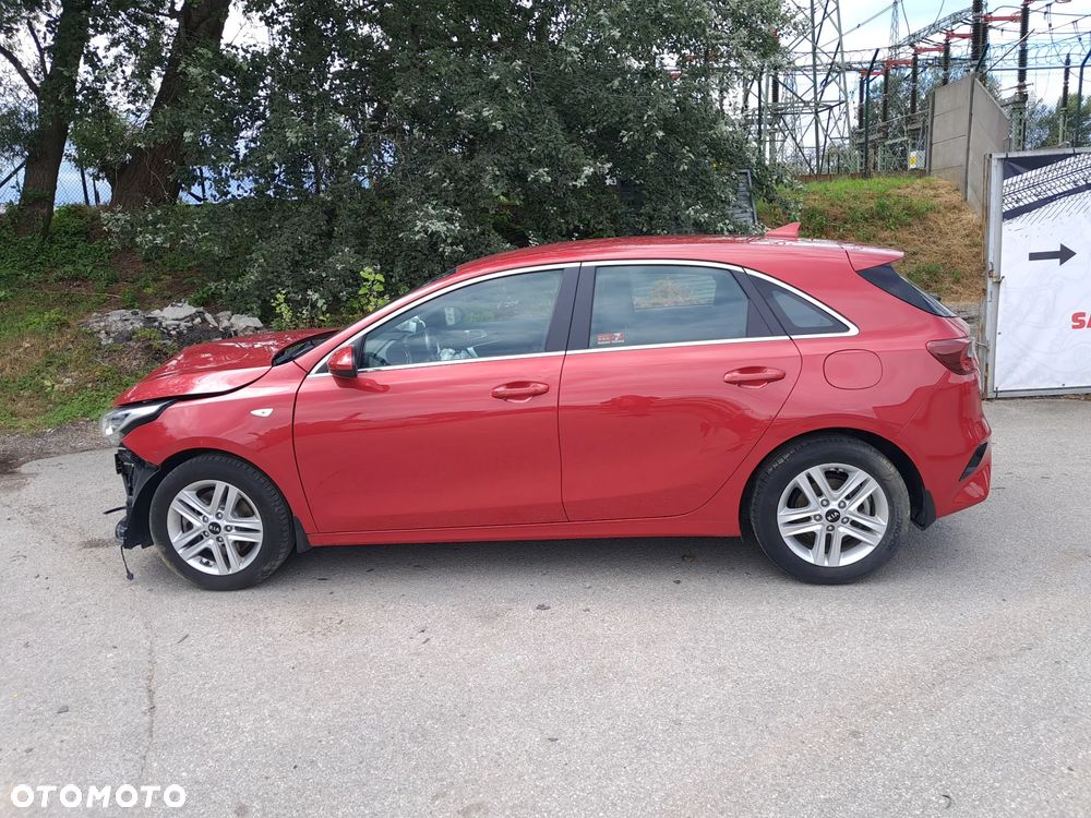 Kia Ceed - 1
