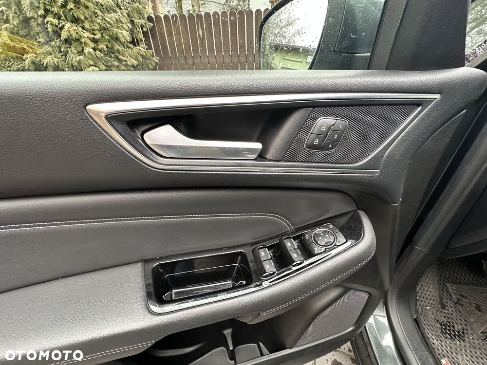 Ford S-Max 2.0 EcoBlue Titanium - 14