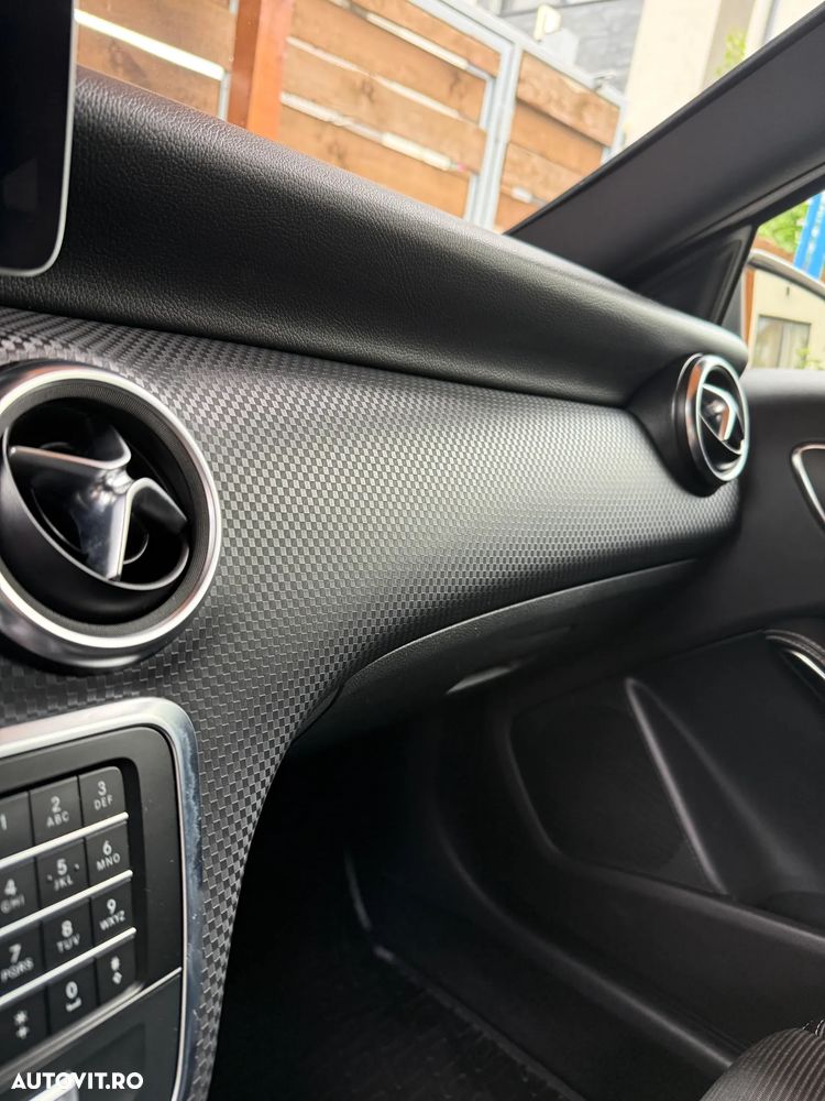 Mercedes-Benz A 220 d Aut. - 16