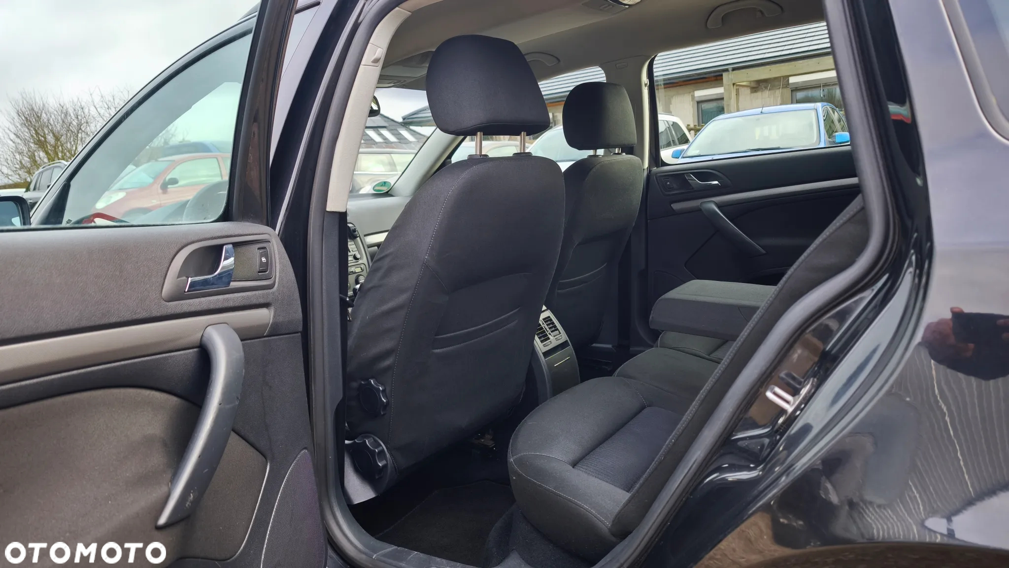 Skoda Octavia 2.0 TDI Elegance - 25