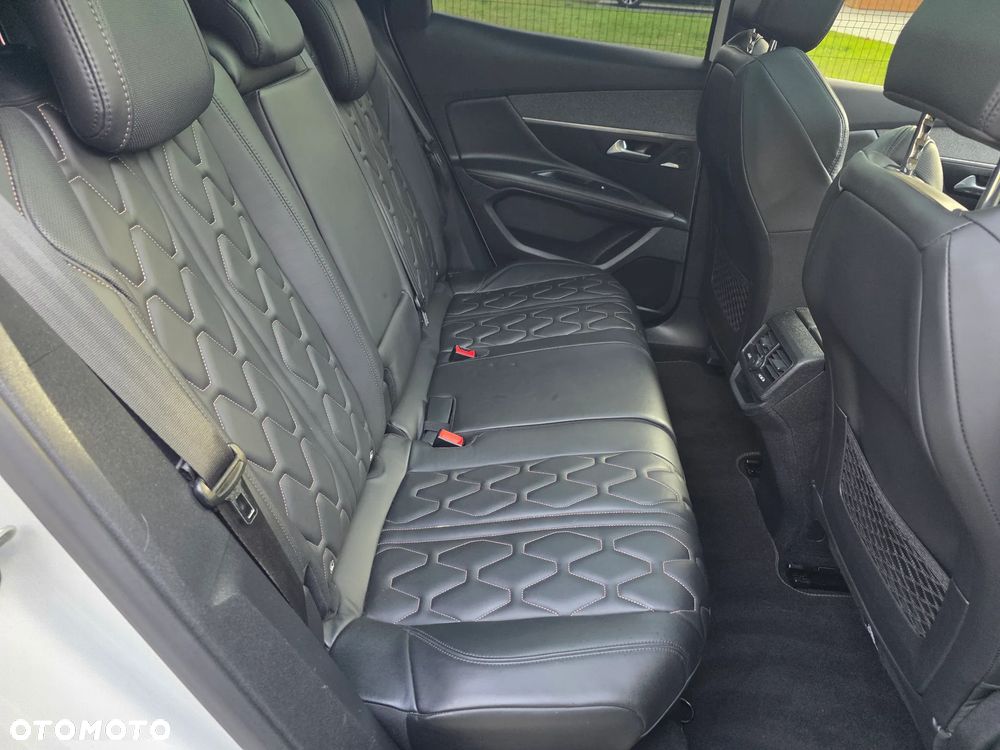 Peugeot 3008 - 19