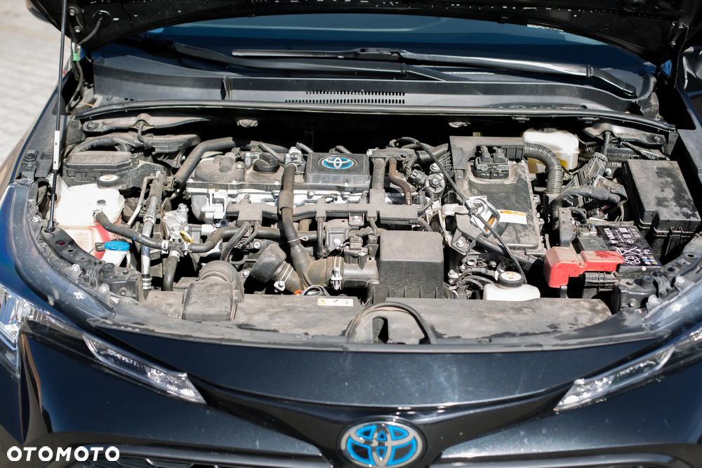 Toyota Corolla 1.8 Hybrid Comfort - 18