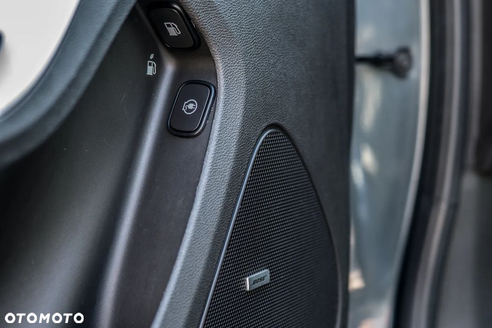Chevrolet Volt Exclusive - 21