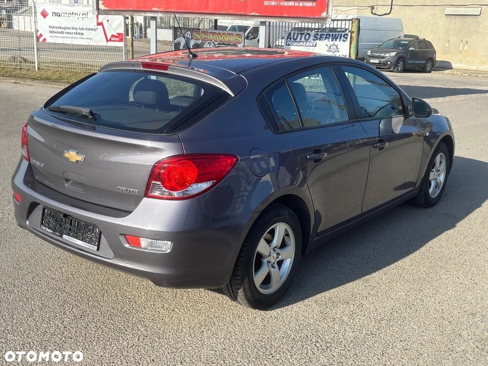 Chevrolet Cruze 1.6 LT - 7