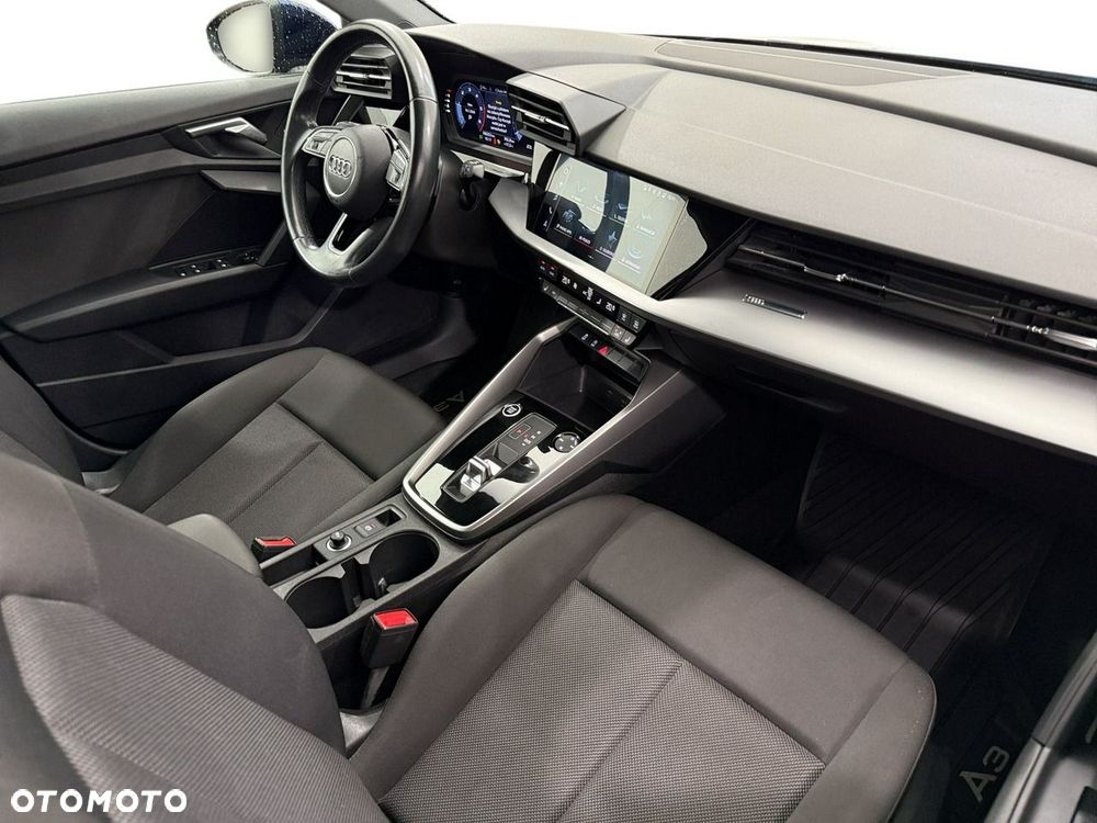 Audi A3 Sportback - 15