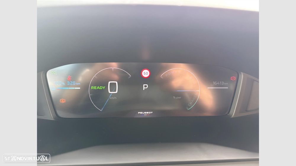 Peugeot e-2008 50 kWh Allure - 14