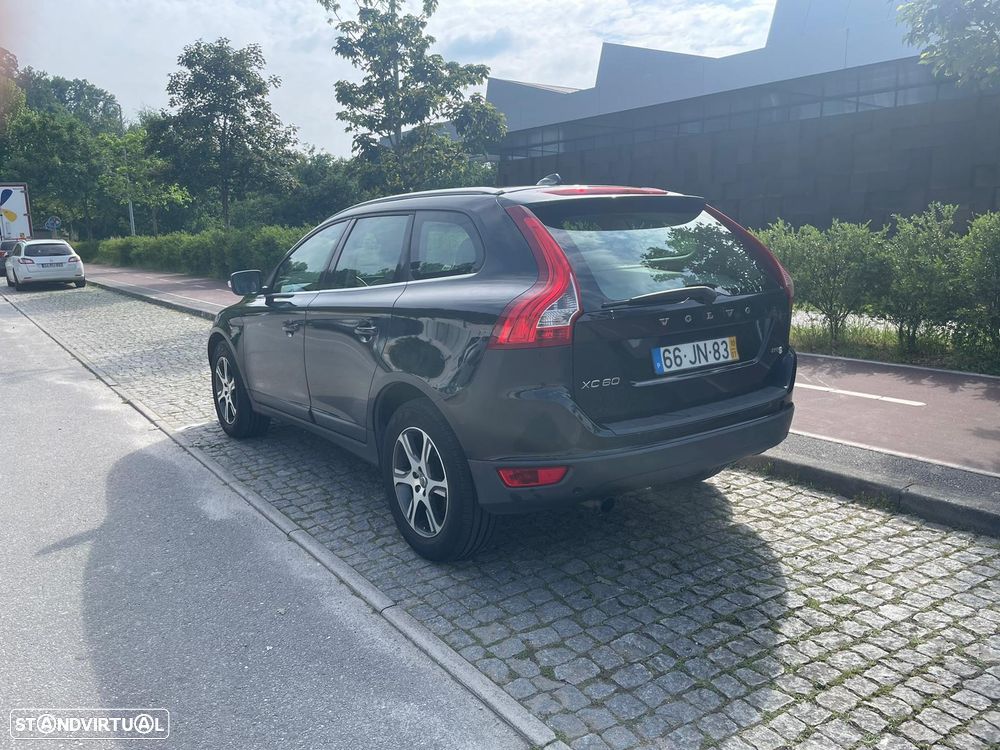Volvo XC 60 2.0 D3 Drive - 2