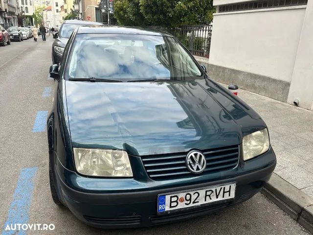 Volkswagen Bora - 2