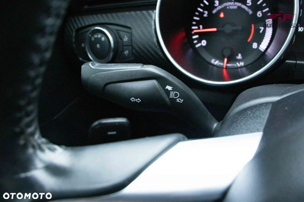 Ford Mustang - 17