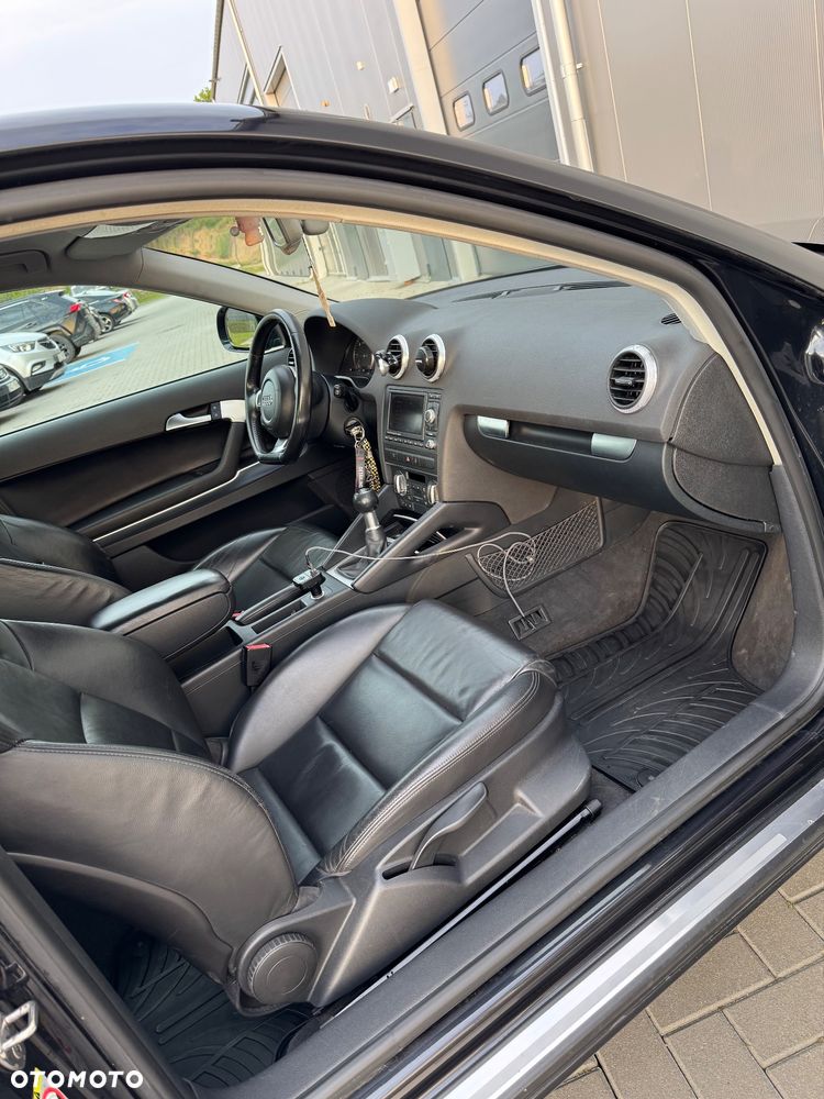 Audi A3 3-drzwiowe 2.0 TDI DPF Ambition - 7