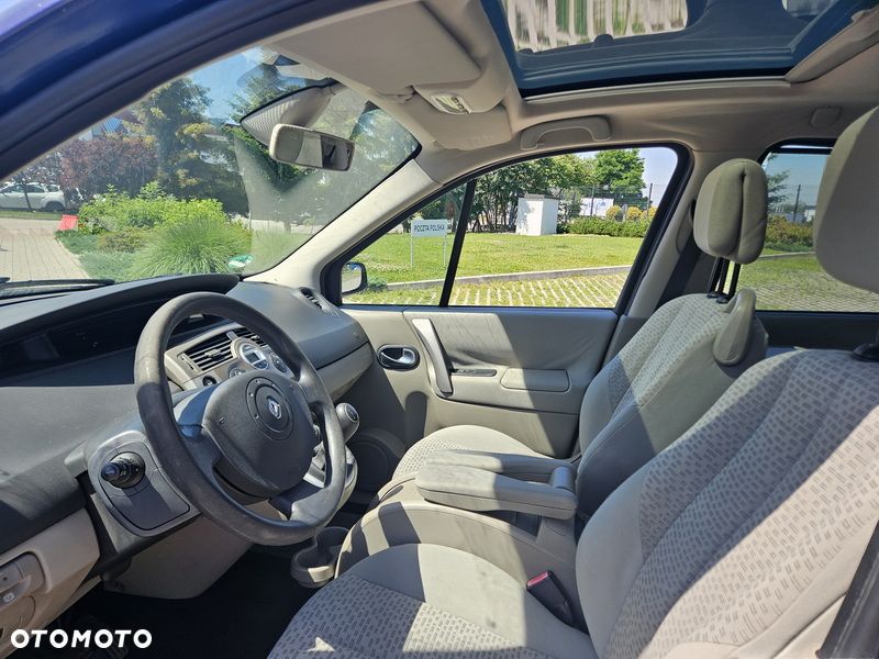 Renault Scenic 1.6 16V Confort Authentique - 8