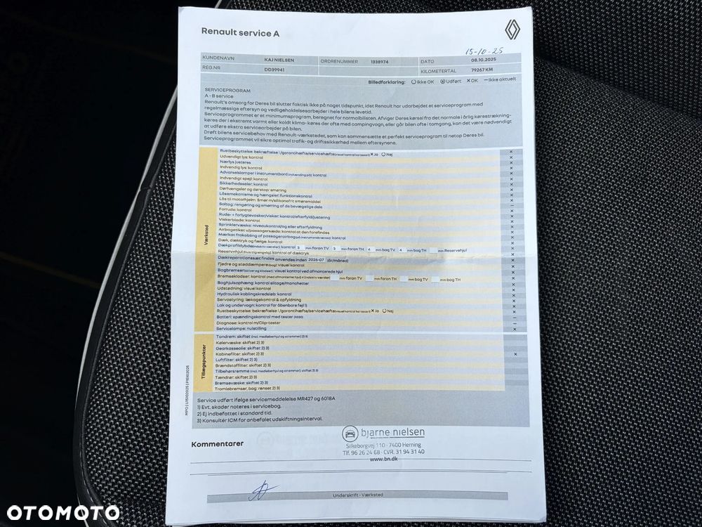 Renault Captur TCe 100 BUSINESS EDITION - 38
