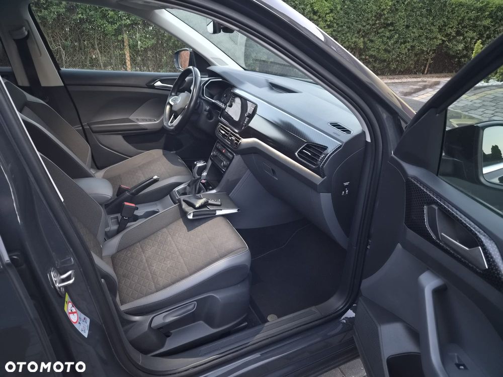 Volkswagen T-Cross - 10