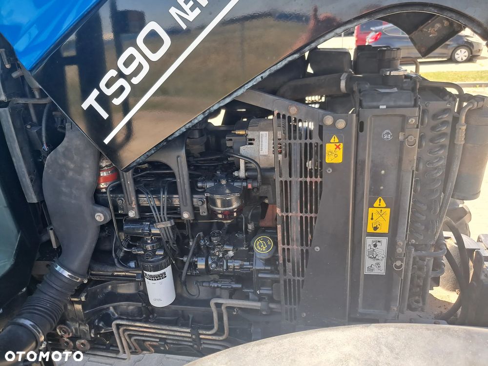 New Holland TS90 - 38