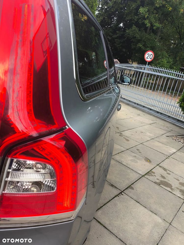 Volvo V70 D2 Dynamic Momentum - 10