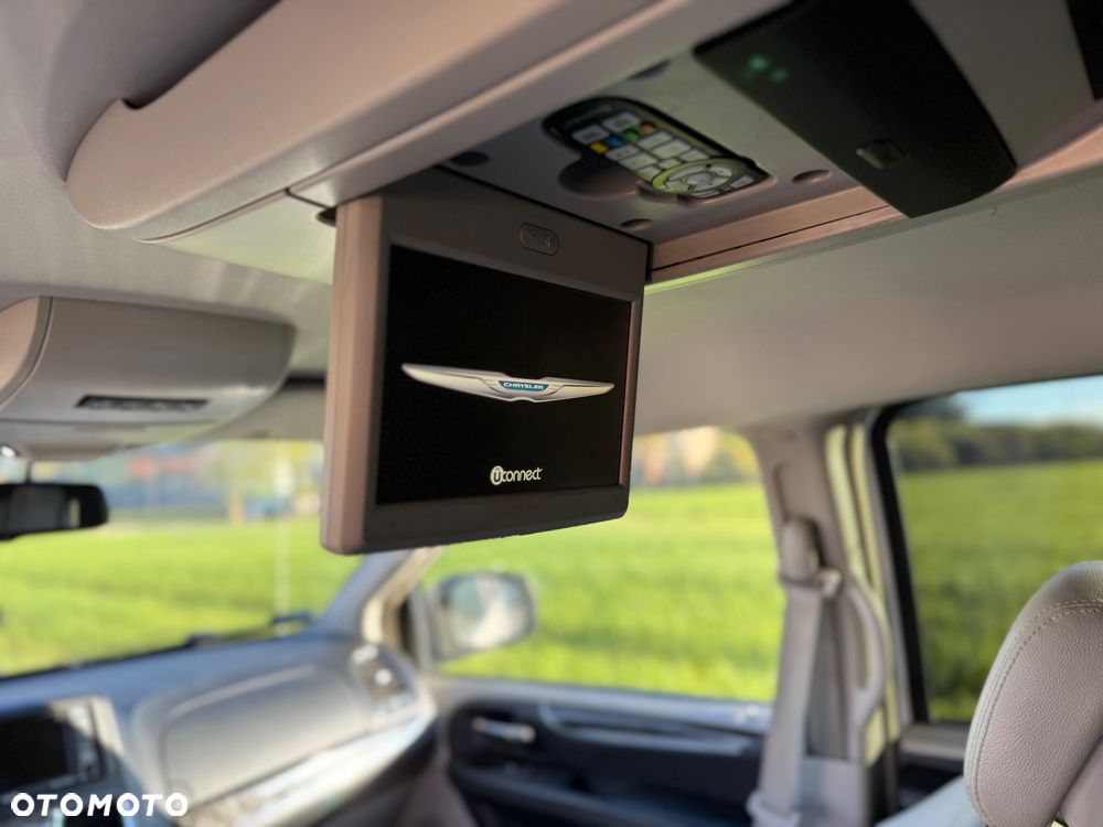 Chrysler Town & Country 3.6 Touring - 6