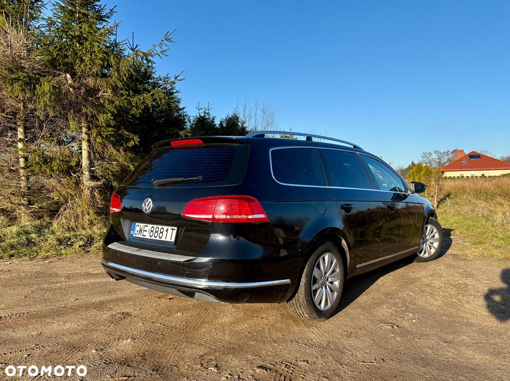 Volkswagen Passat 2.0 TDI Comfortline DSG - 3