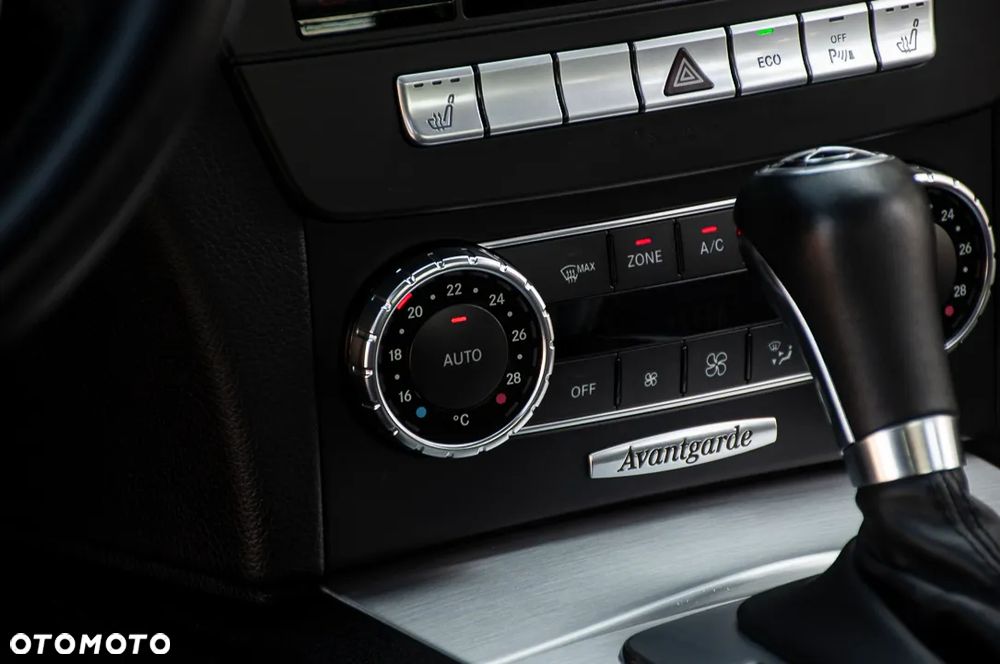 Mercedes-Benz Klasa C 200 Kompressor Automatik Avantgarde - 34