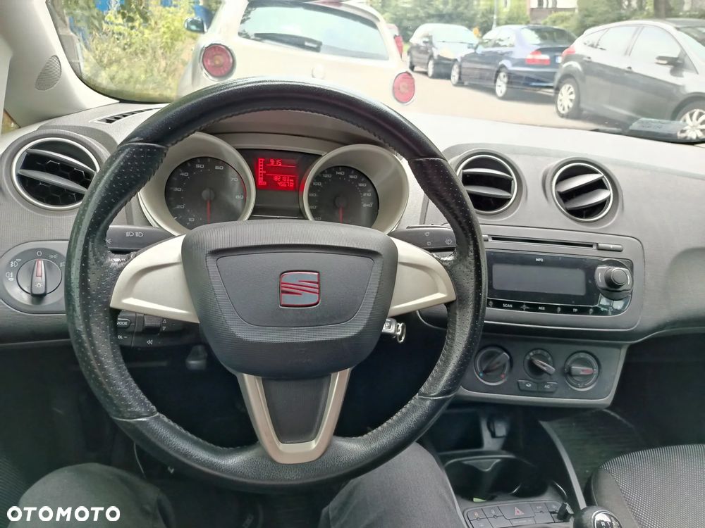 Seat Ibiza 1.6 16V Style - 12