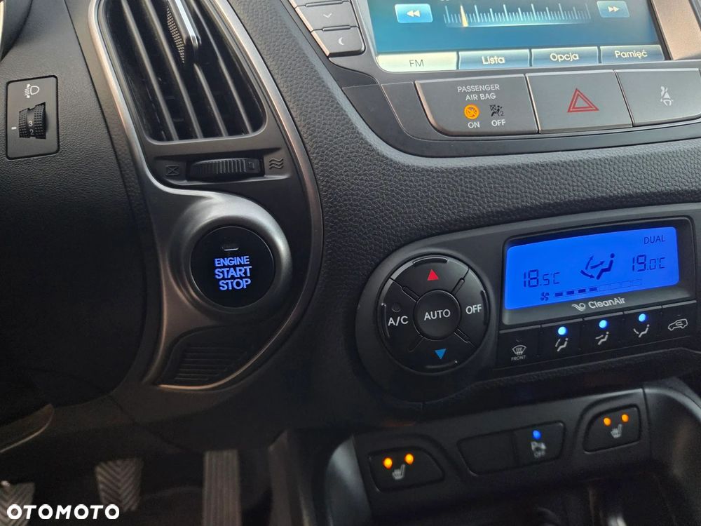 Hyundai ix35 2.0 4WD Style - 18