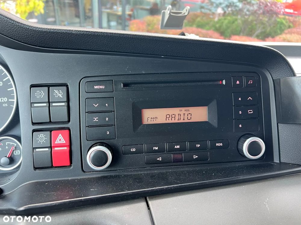 MAN TGL 12.250 KONTENER+WINDA 1500 kg - 26