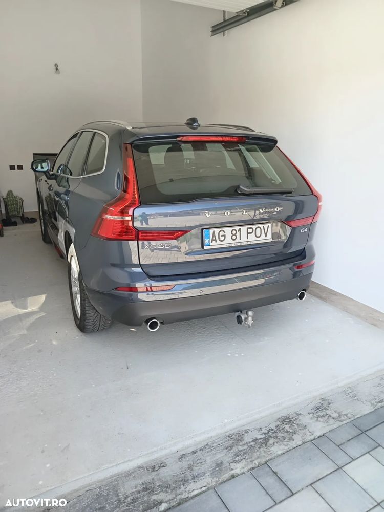 Volvo XC 60 D4 Momentum Pro - 8