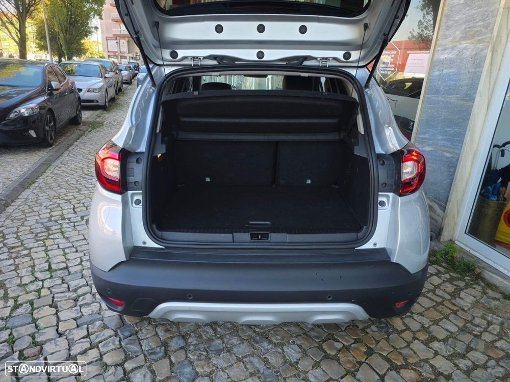 Renault Captur 0.9 TCE Exclusive - 23