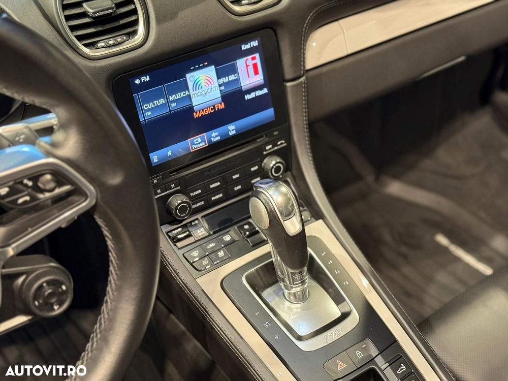 Porsche Boxster - 28