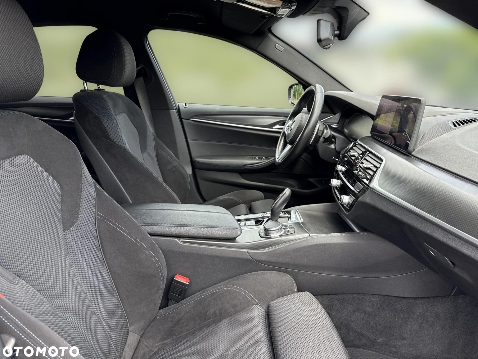 BMW Seria 5 520d xDrive M Sport sport - 14