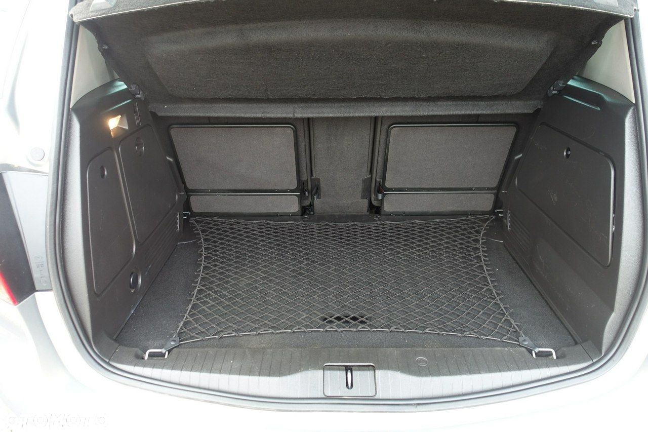 Opel Meriva - 11