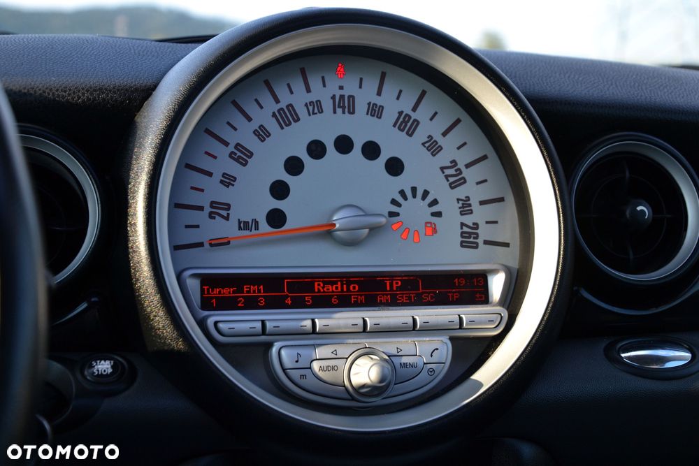MINI Clubman One - 16