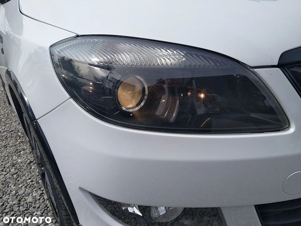 Skoda Fabia 1.2 TSI Monte Carlo - 11