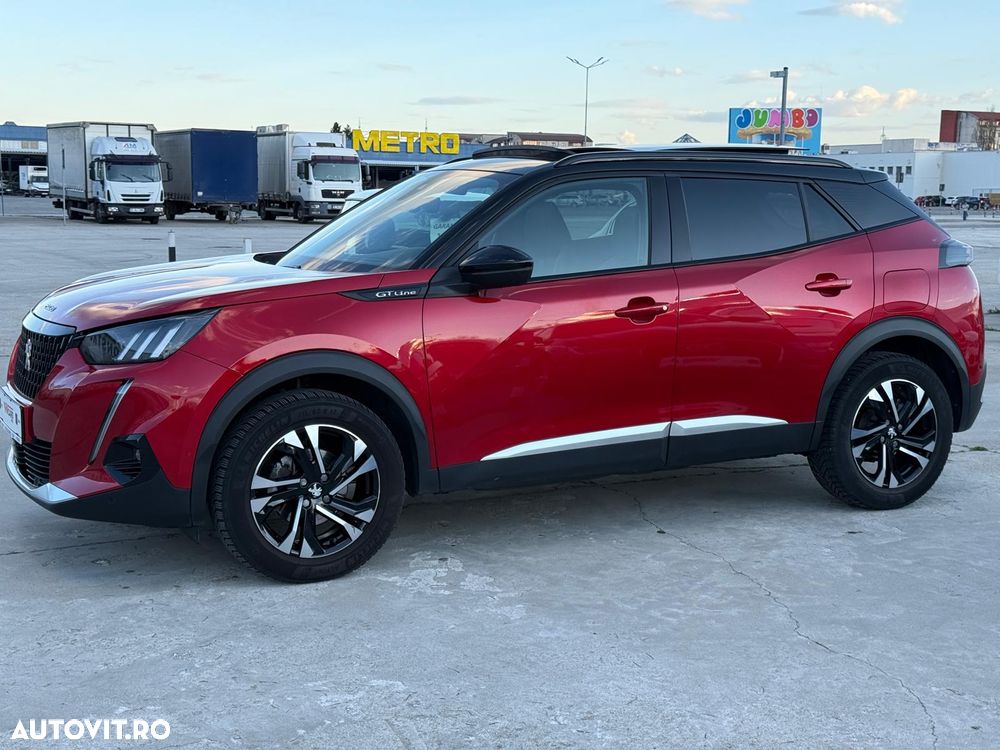 Peugeot 2008 1.2 L PureTech STT EAT8 GT Line - 12