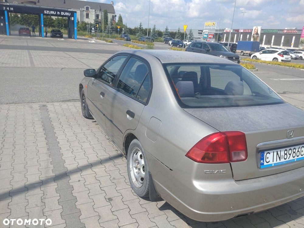 Honda Civic - 4